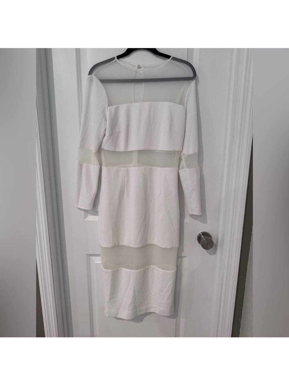 🗽Dress the Population White Long Sleeve Dress - Picture 1 of 4